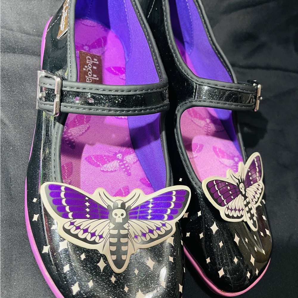 Stylish Kids Dress Shoes with Butterfly Design - Picture 8 of 9